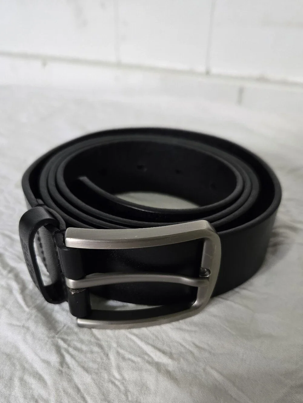 Men’s Buffway Black Leather Belt Brushed Silver Buckle Casual Dress Belt